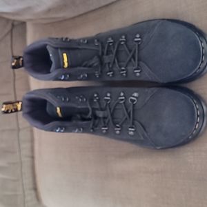 NWOT NEVER WORN Suede Doc Martens